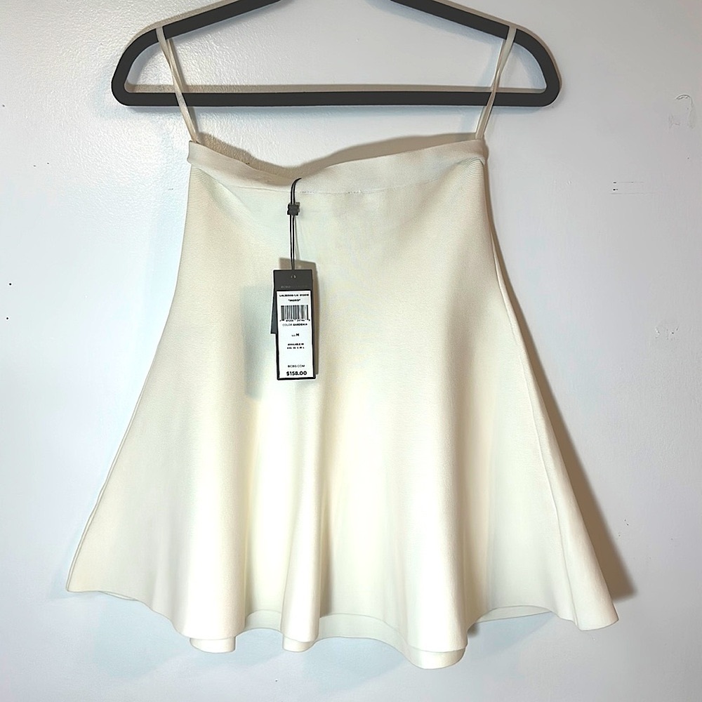 BCBGMAXAZRIA